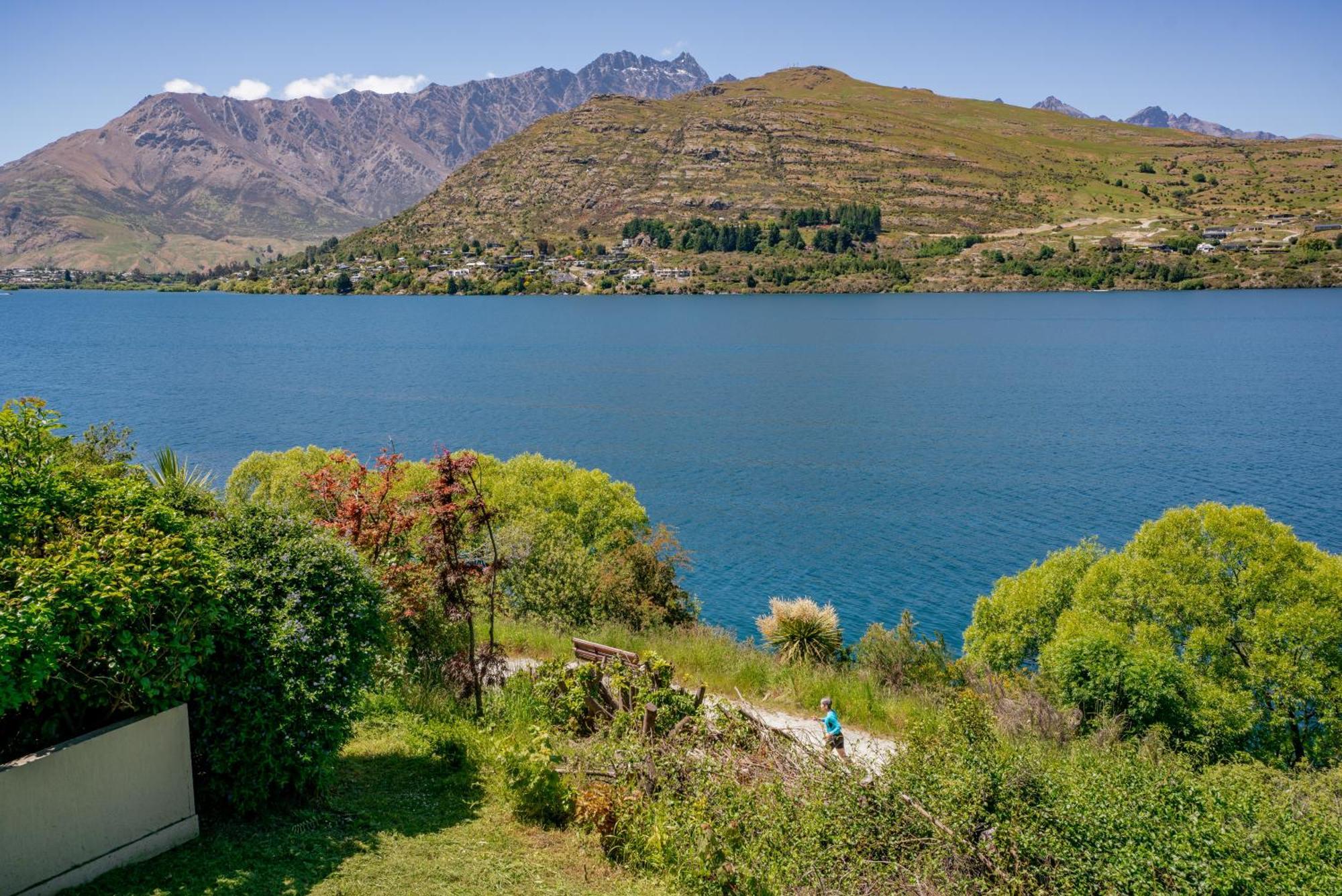 Lakefront Living At Remarkables Retreat - Eight 皇后镇 外观 照片